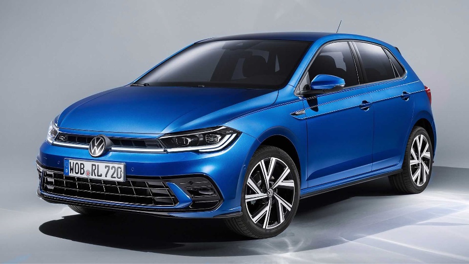 Blauer Volkswagen Polo, eine der meistverkauften Marken in Europa