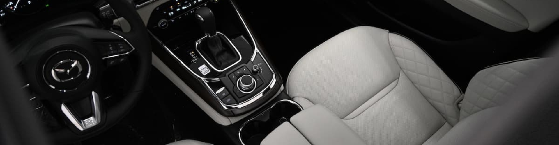 Nettoyage intérieur de votre Voiture : Nos Conseils - Blog Tailleur Auto